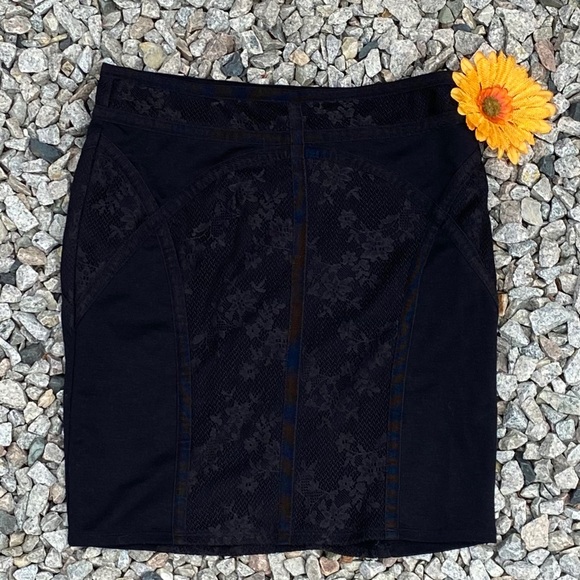 Free People Dresses & Skirts - Free People black lace skirt